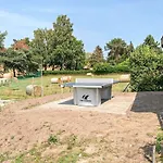 2 Bedroom Gorgeous In Mariendorf * Middelhagen