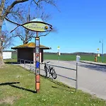 Vakantiehuis 2 Bedroom Gorgeous In Mariendorf