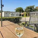Vakantiehuis 2 Bedroom Gorgeous In Mariendorf