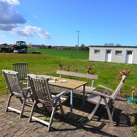Beautiful In Mariendorf With Kitchen * Middelhagen