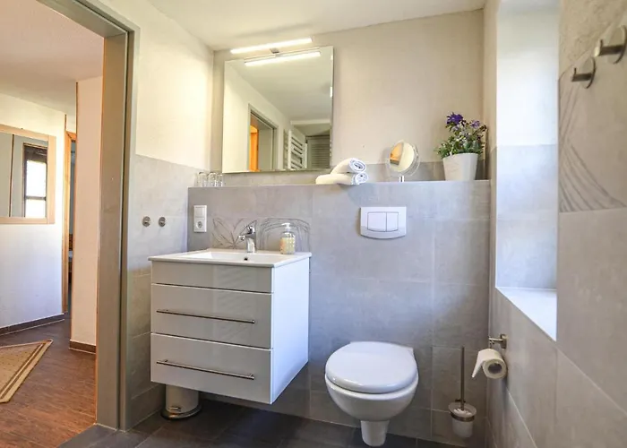 2 Bedroom In Mariendorf