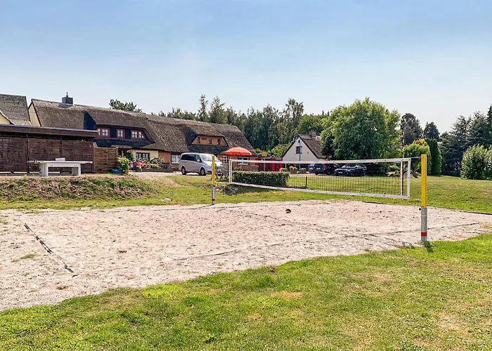 2 Bedroom In Mariendorf * Middelhagen