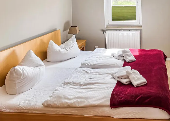 2 Bedroom In Mariendorf * Middelhagen